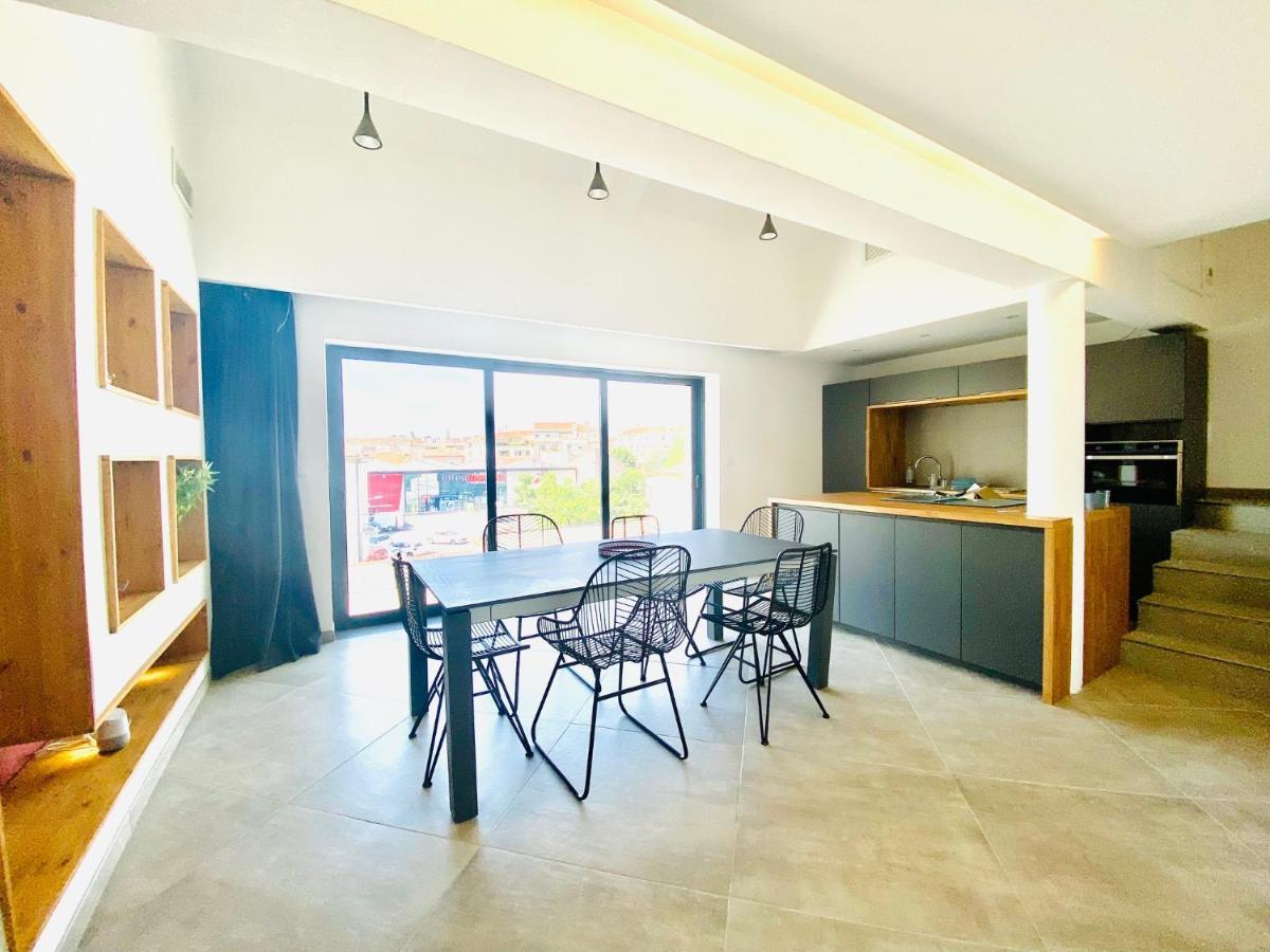 Duplex 120M2 Terrasse Vue Sur Nimes Leilighet Eksteriør bilde